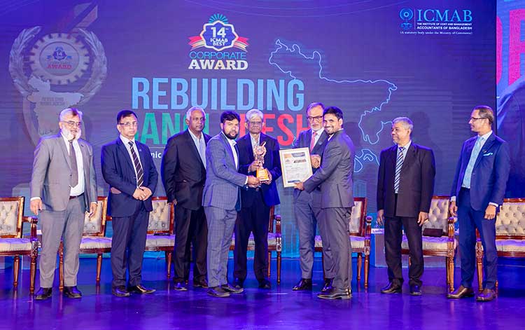 IPDC Finance Shines Bright at the 14th ICMAB Best Corporate Award!